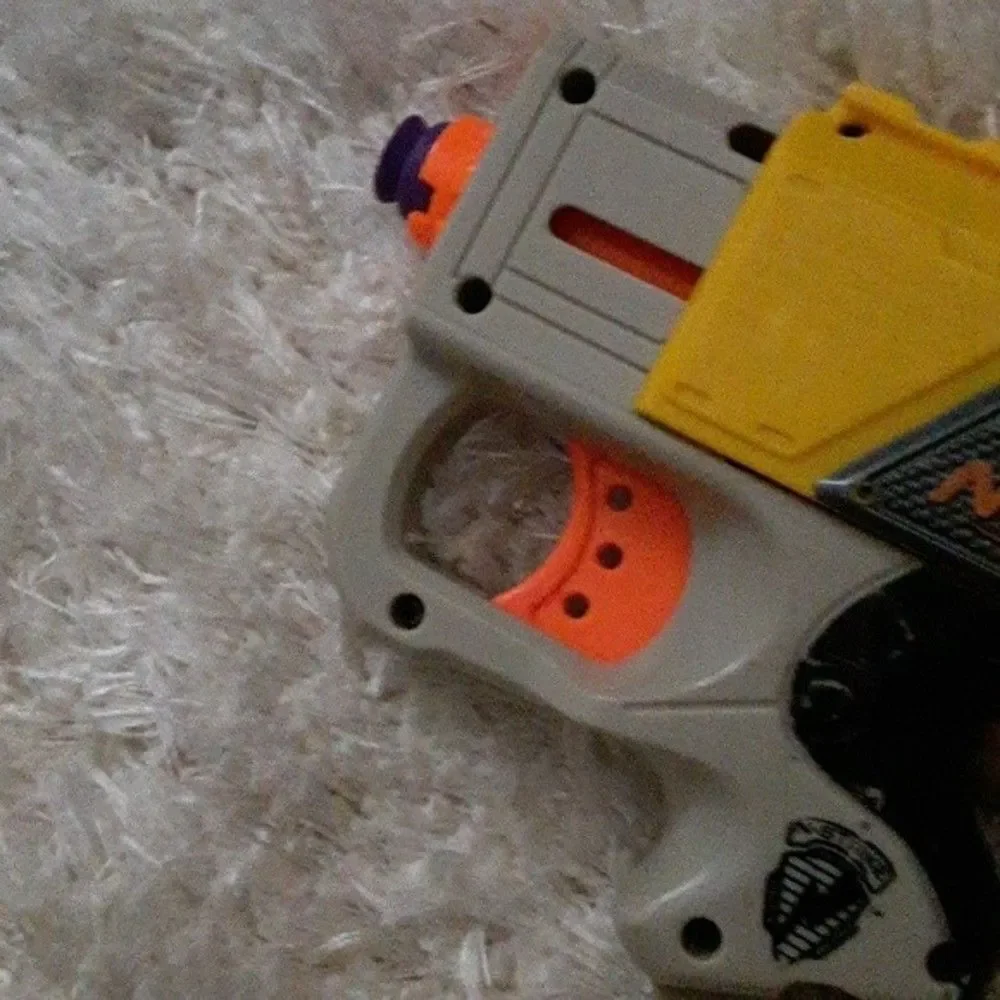 Nerf N-Strike toy yellow kids children soft pellets strike play dart bla…